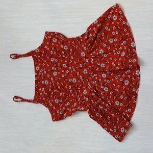 Jun & Ivy, size Small, red floral top